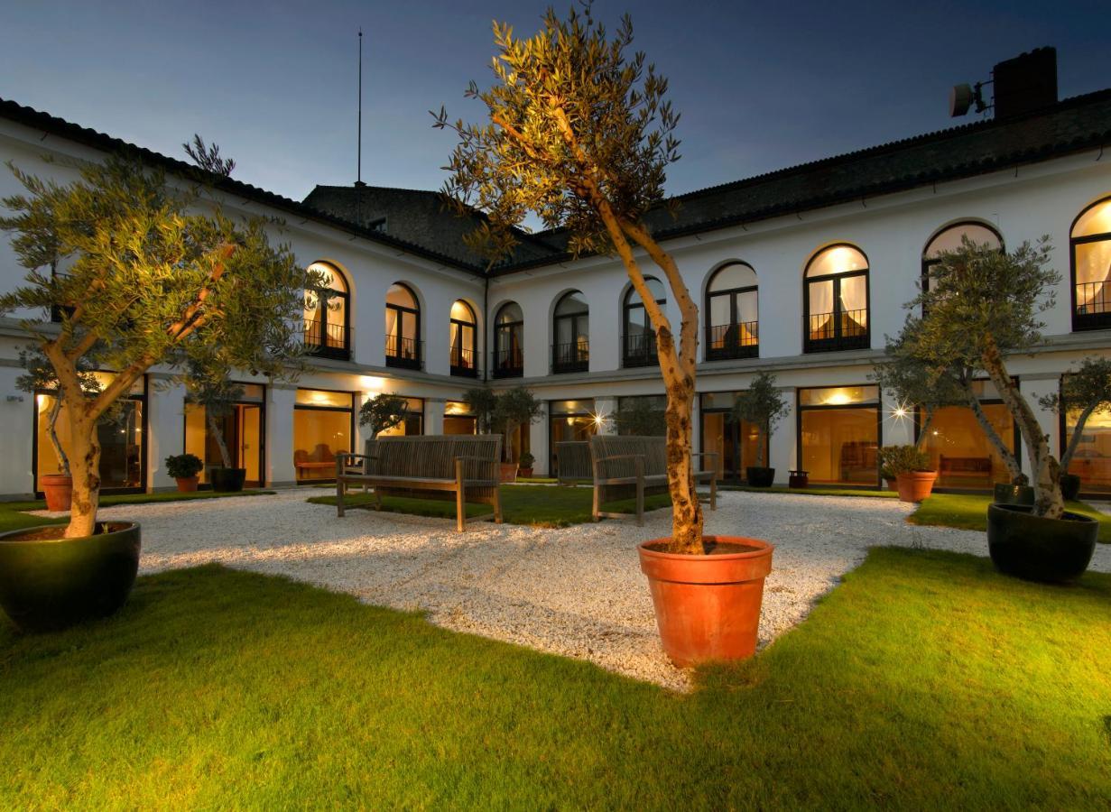 Parador De Trujillo Esterno foto