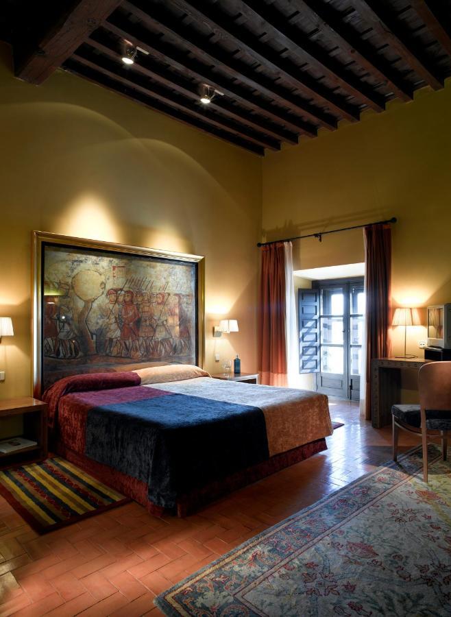 Parador De Trujillo Esterno foto